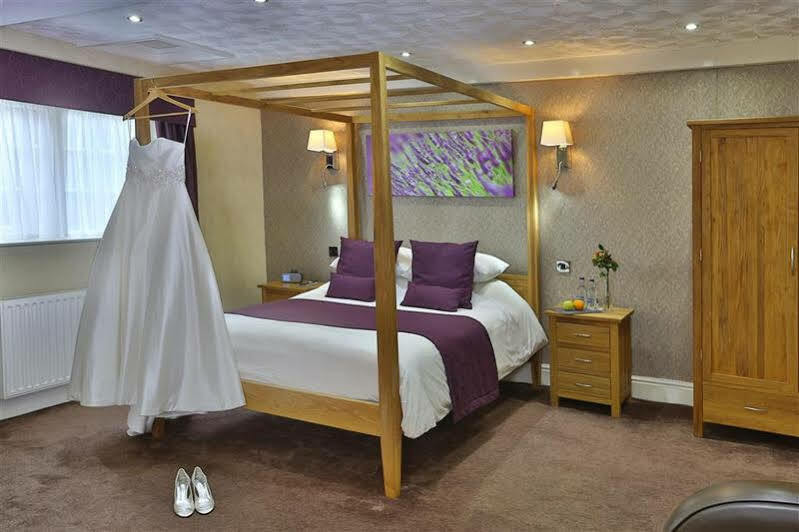 Bury Ramsbottom Old Mill Hotel&Leisure Club Esterno foto